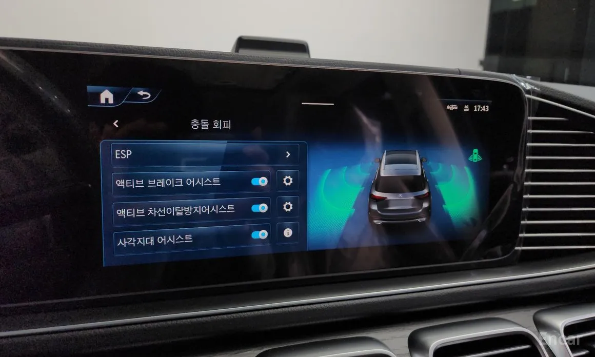 Фото 17 - Mercedes-Benz GLE-Class