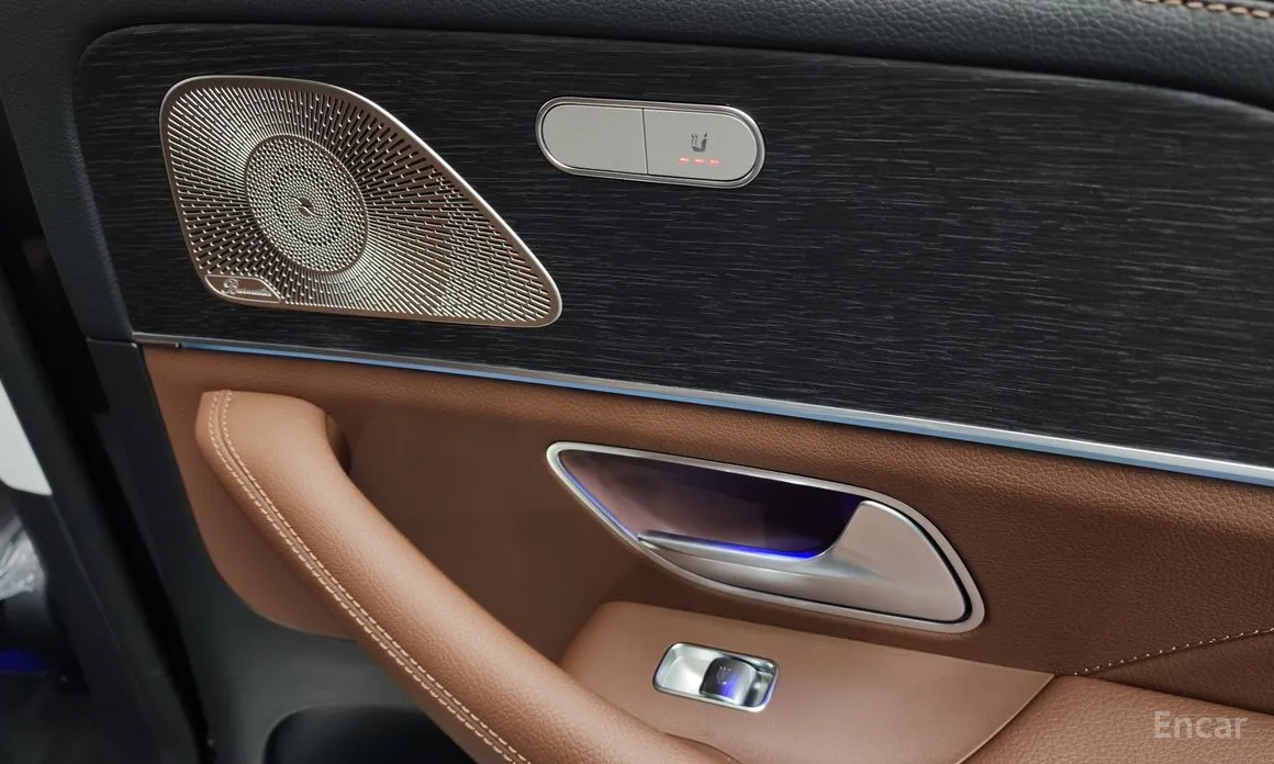 Фото 18 - Mercedes-Benz GLE-Class