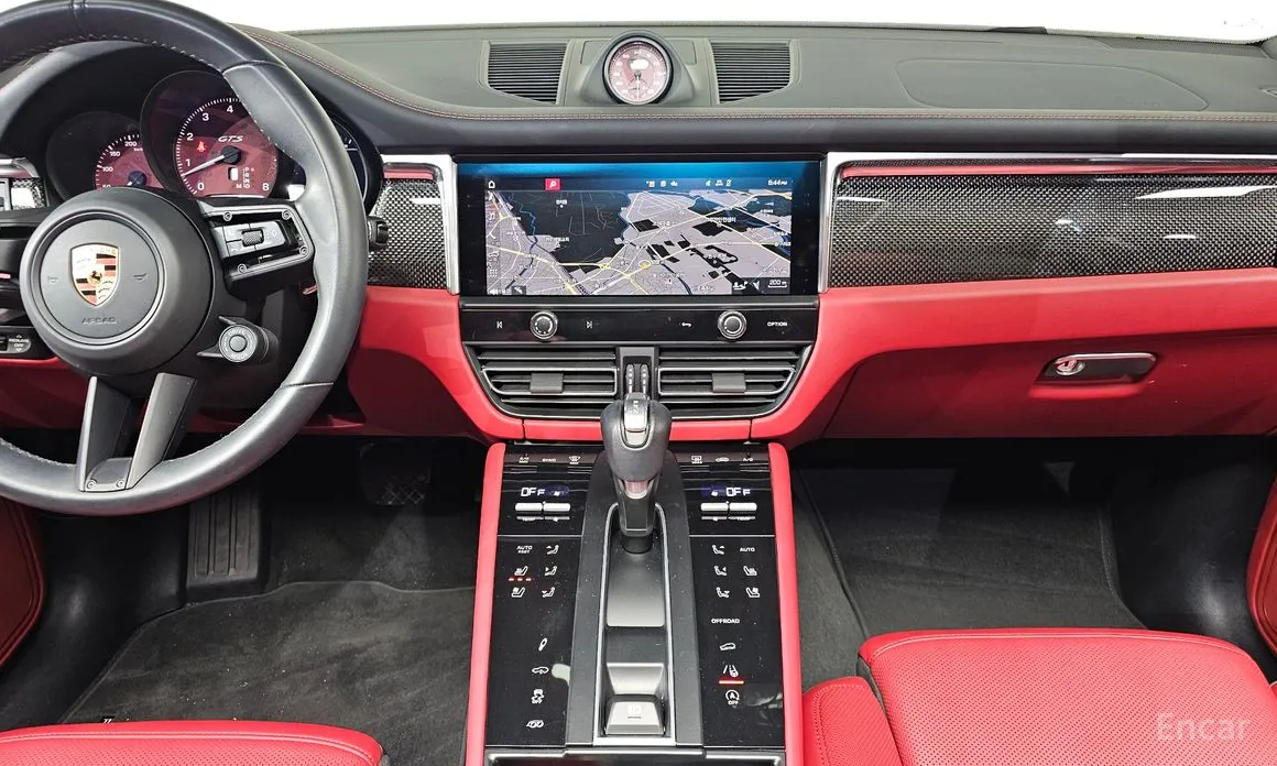 Фото 15 - Porsche Macan