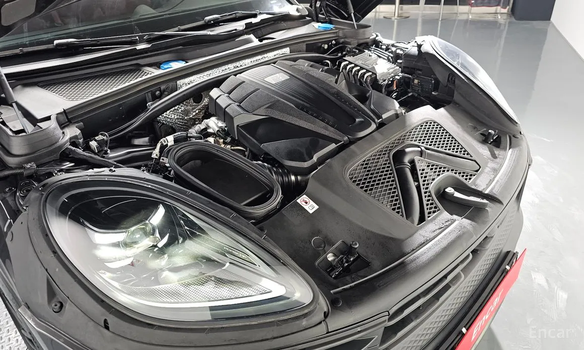 Фото 6 - Porsche Macan