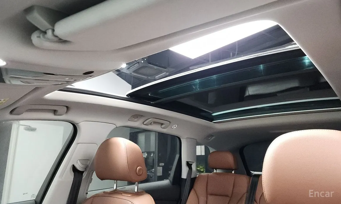 Фото 19 - Audi Q7