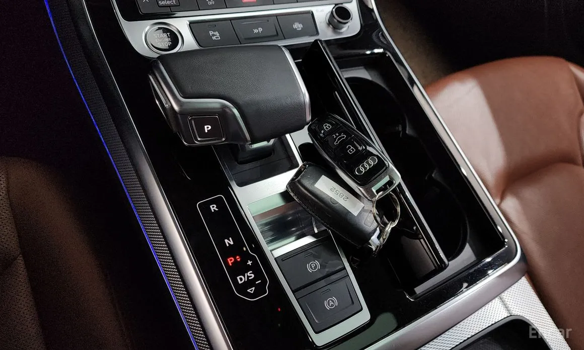 Фото 9 - Audi Q7