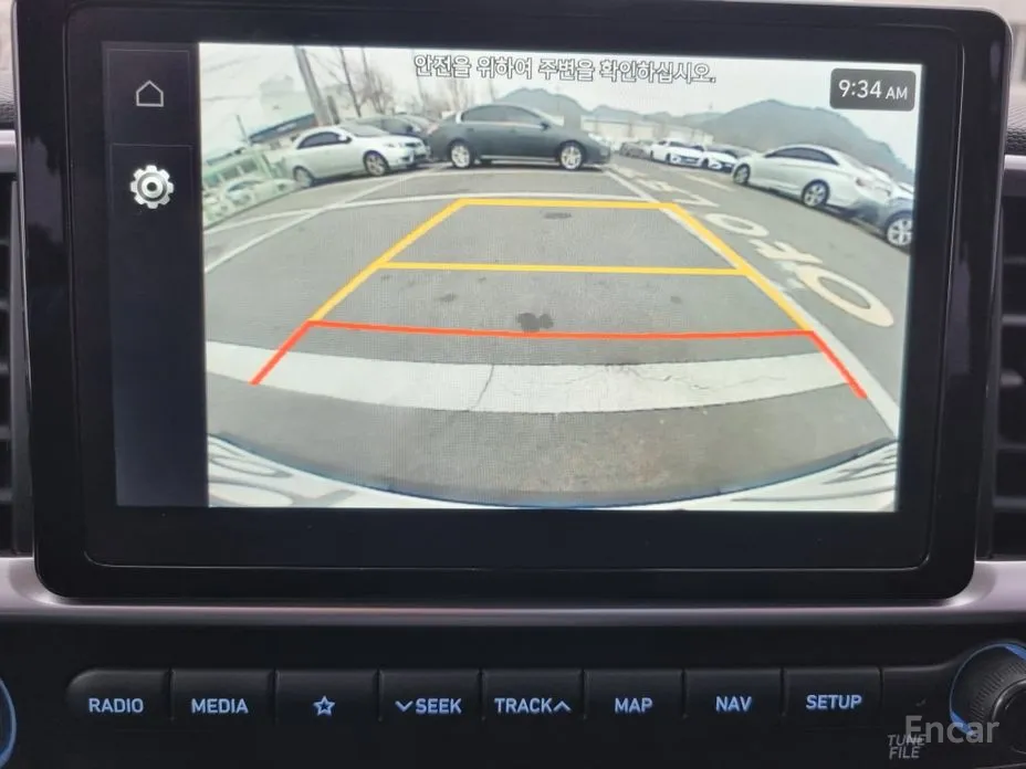 Фото 9 - Hyundai Venue