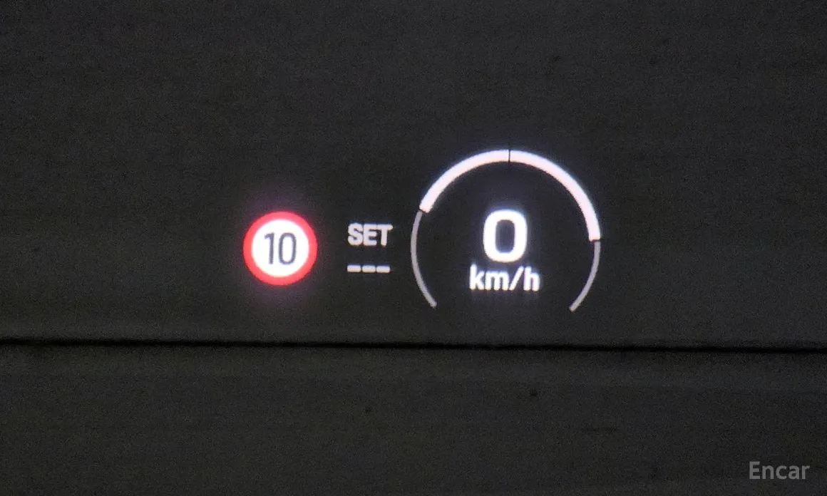 Фото 14 - Porsche Macan