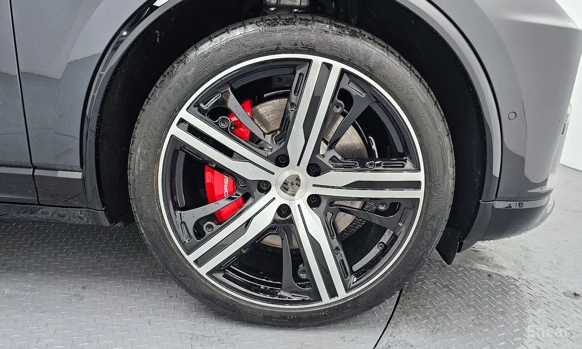 Фото 5 - Porsche Macan