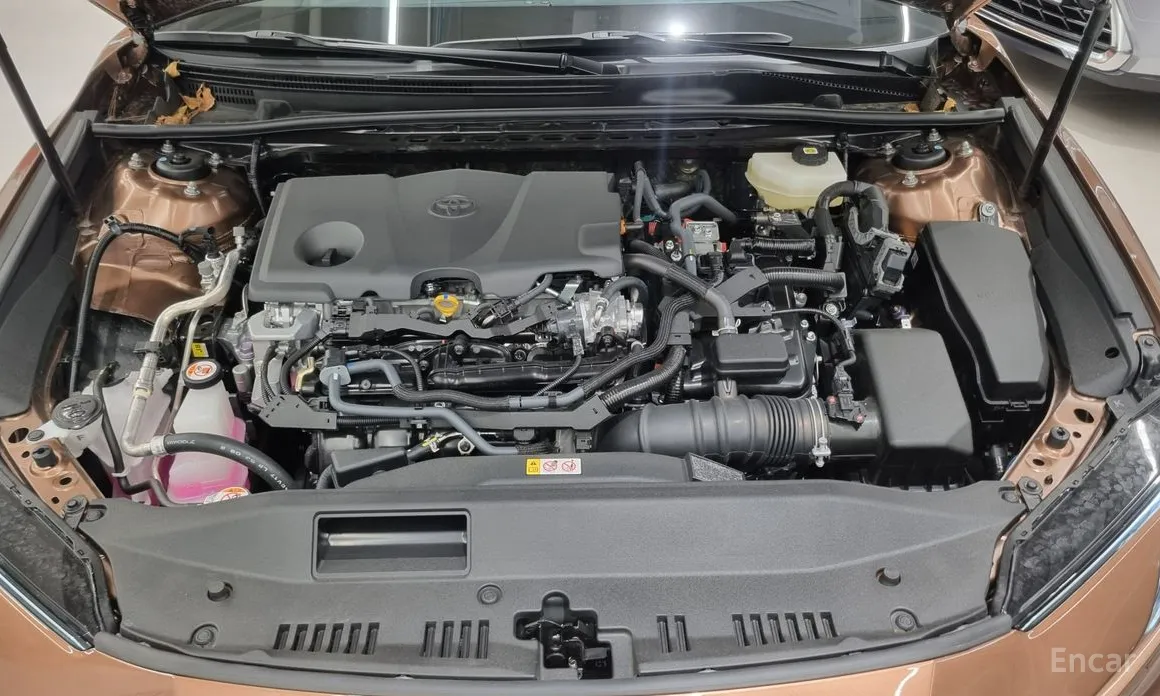 Фото 6 - Toyota Camry