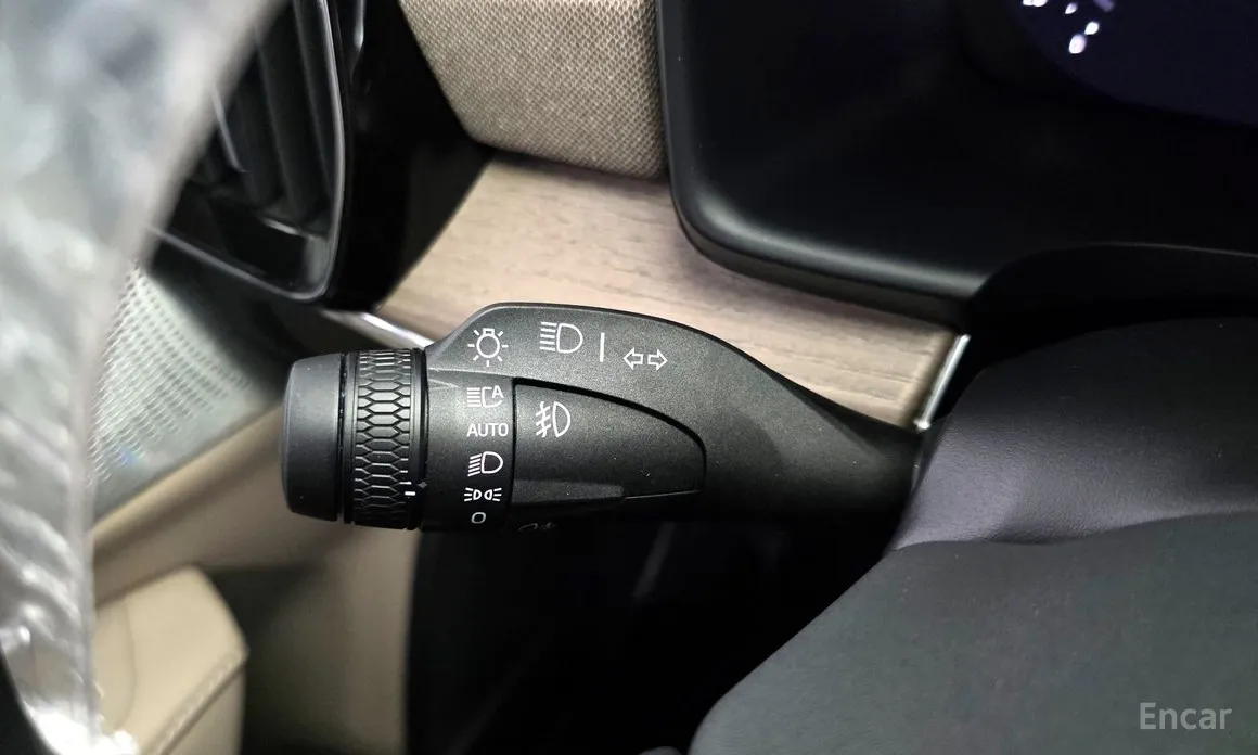 Фото 18 - Volvo S90