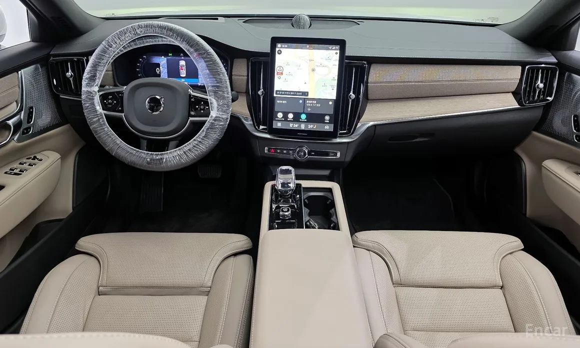 Фото 7 - Volvo S90