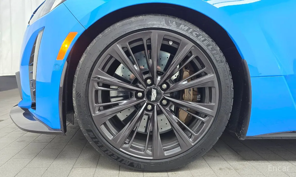 Фото 5 - Cadillac CT5-V