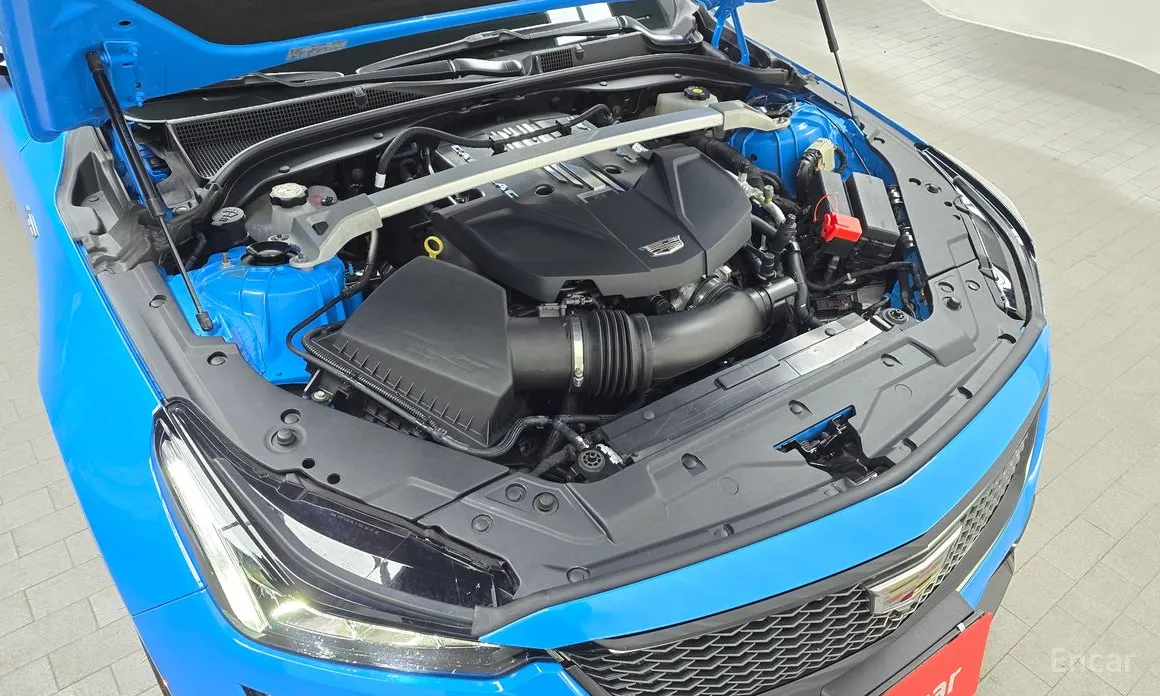 Фото 6 - Cadillac CT5-V