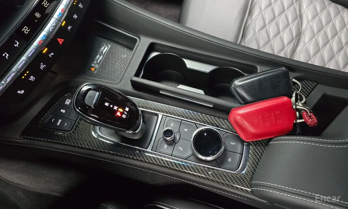 Фото 9 - Cadillac CT5-V