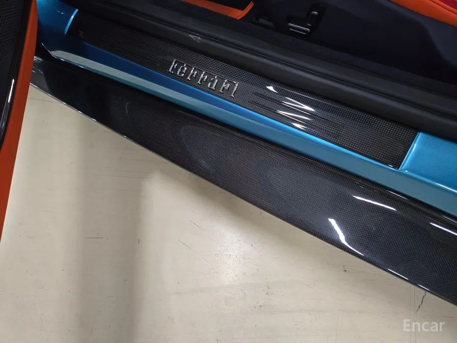 Фото 8 - Ferrari Roma