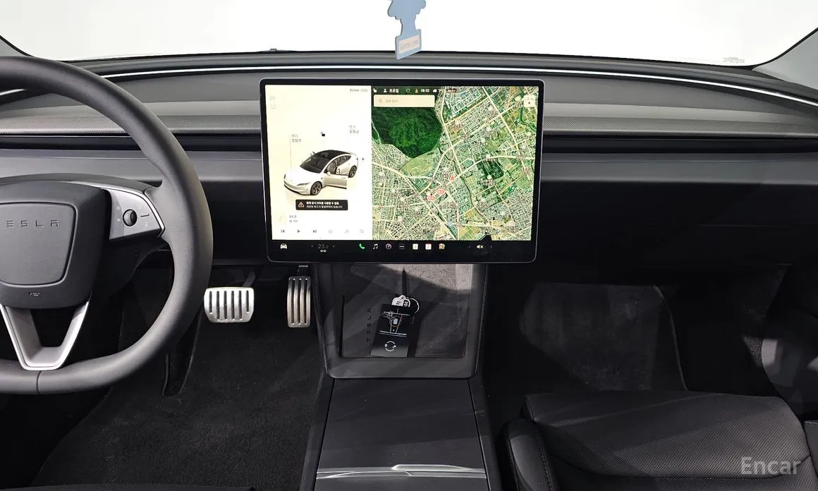 Фото 14 - Tesla Model 3