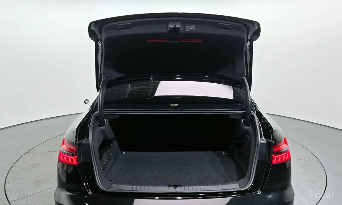 Фото 20 - Audi S6