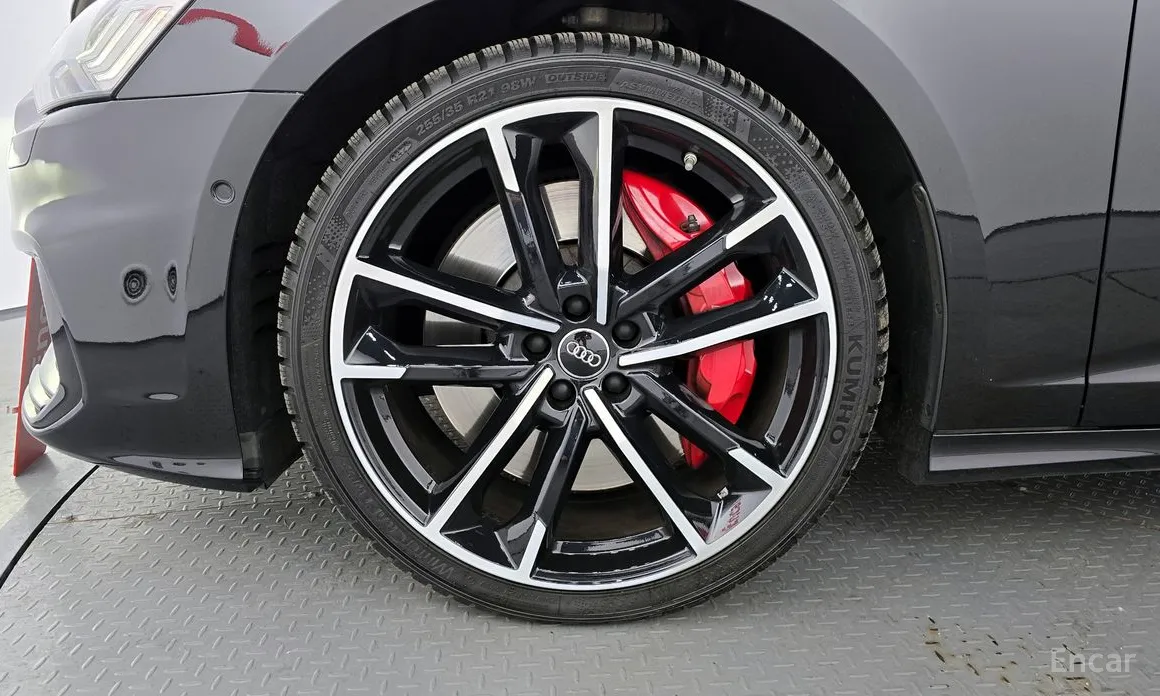 Фото 5 - Audi S6