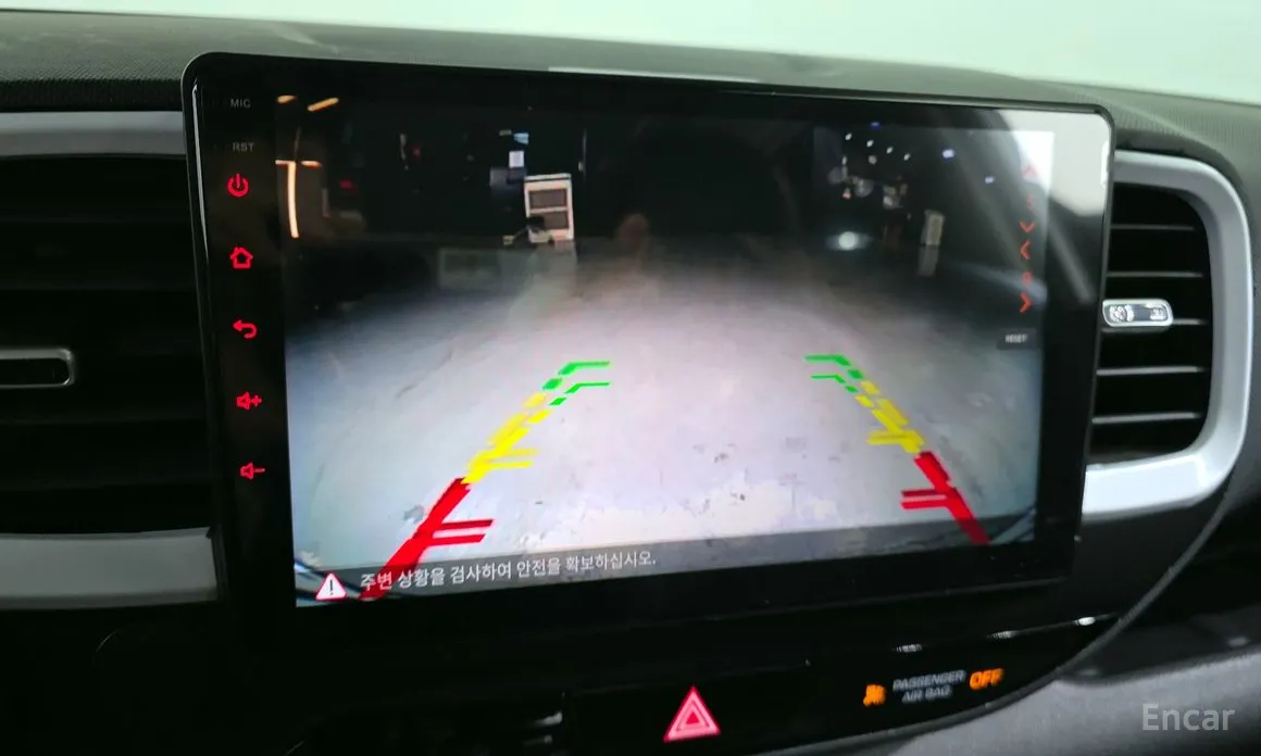 Фото 17 - Hyundai Venue