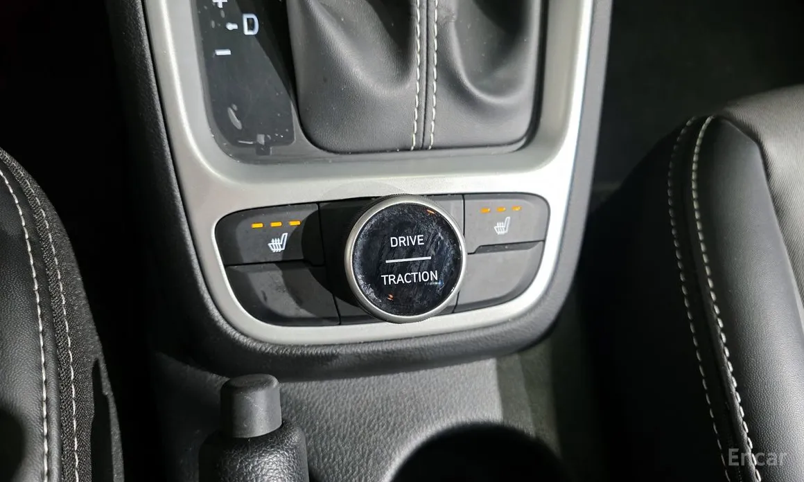 Фото 18 - Hyundai Venue