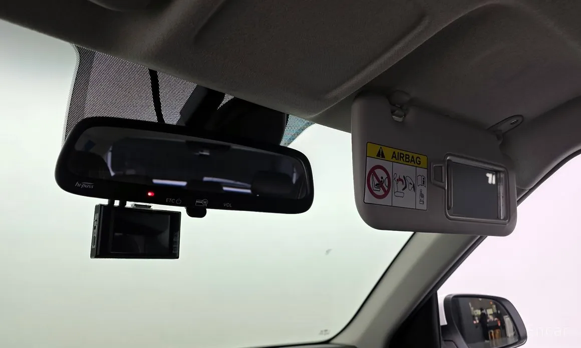 Фото 19 - Hyundai Venue