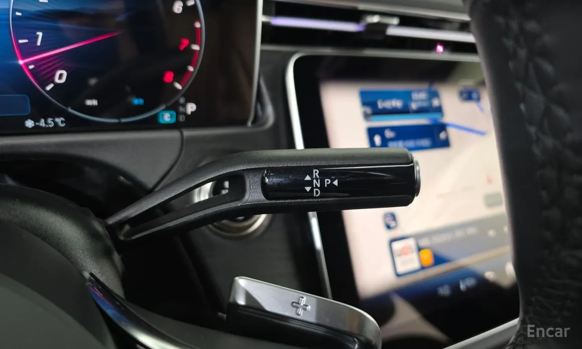 Фото 9 - Mercedes-Benz E-Class