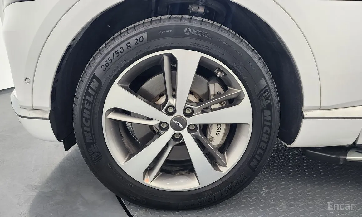 Фото 5 - Genesis GV80