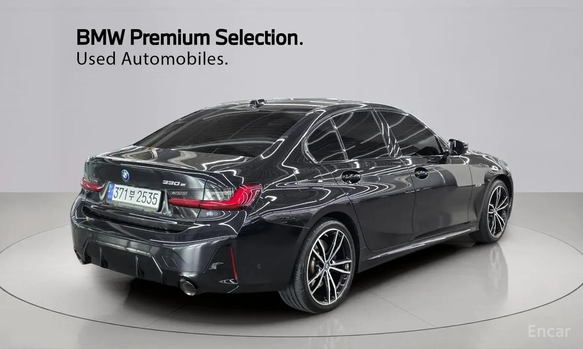 Фото 2 - BMW 3 Series