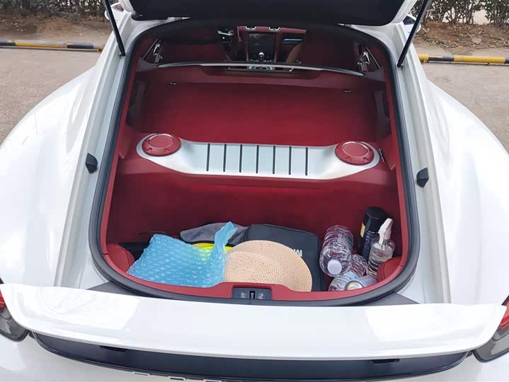 Фото 4 - Porsche 718