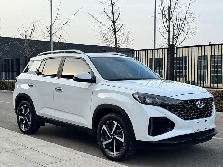 Фото 3 - Hyundai ix35 (Mufasa)