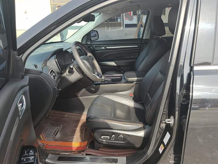 Фото 9 - GAC Trumpchi GS8