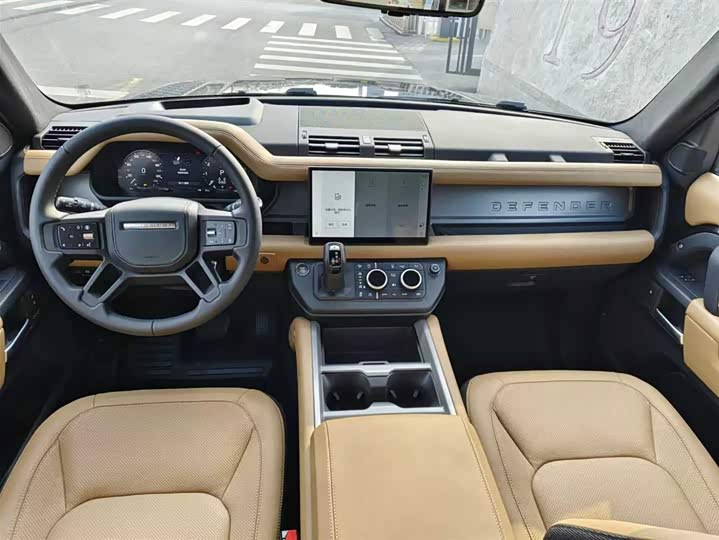 Фото 9 - Land Rover Defender