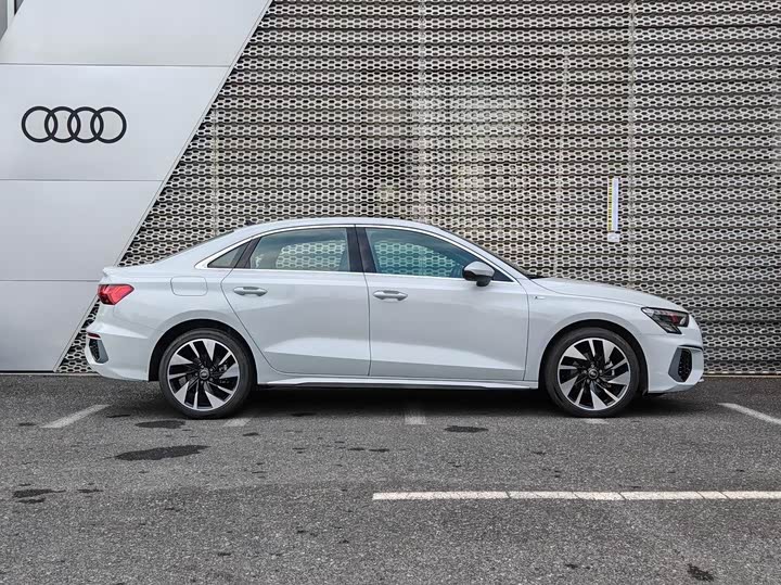 Фото 3 - Audi A3