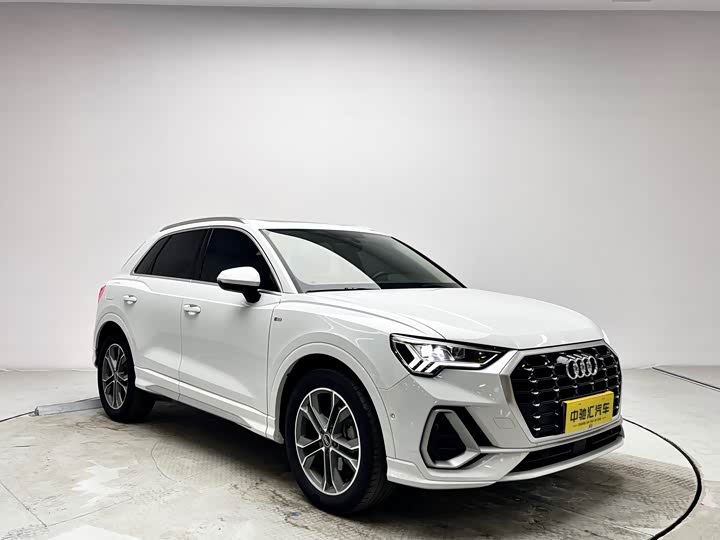 Фото 3 - Audi Q3