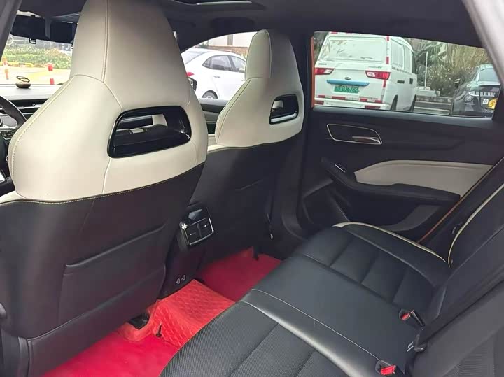 Фото 6 - MG Motor 6