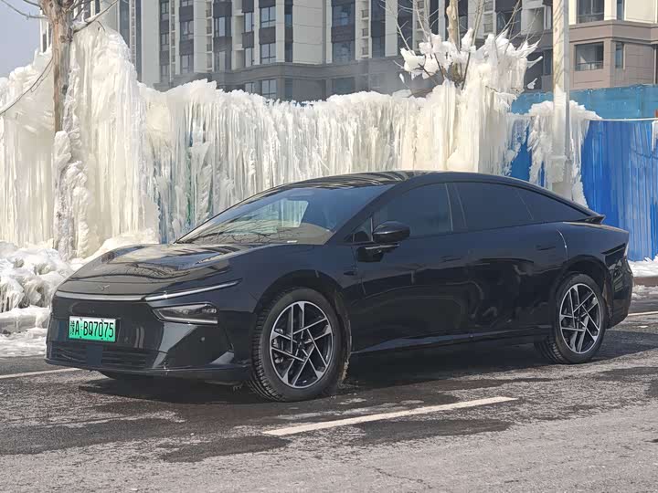 Фото 1 - XPeng F57