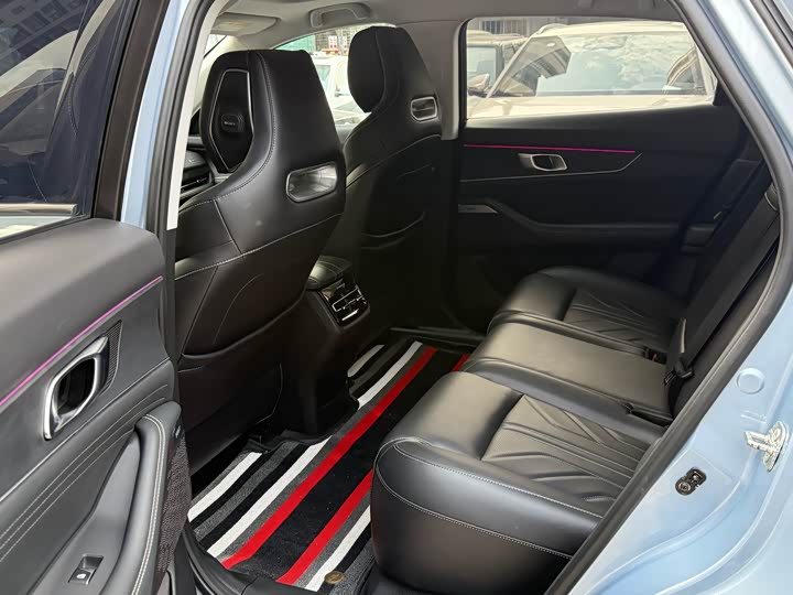 Фото 9 - Changan UNI-K