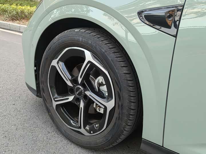 Фото 8 - BYD Seal 06 GT