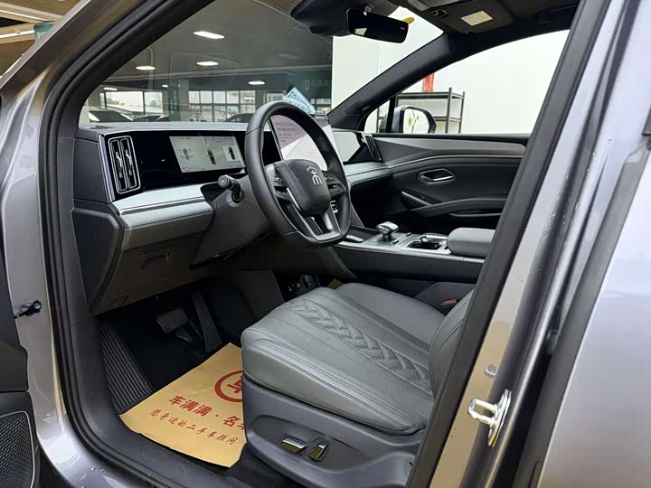 Фото 4 - BYD Song L DM-i Hybrid