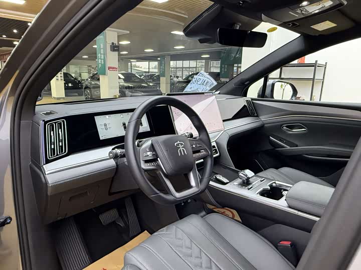 Фото 5 - BYD Song L DM-i Hybrid