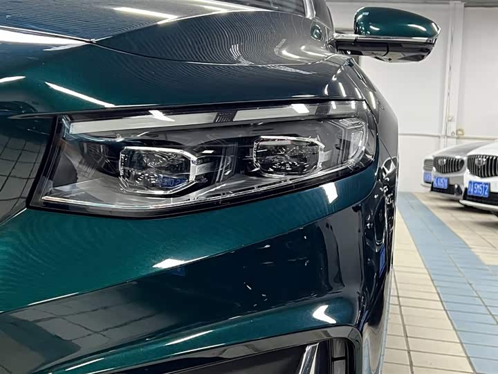 Photo 3 - Geely Preface