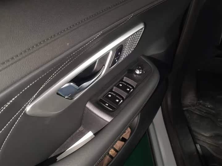 Фото 7 - Dongfeng Aeolus Haoji