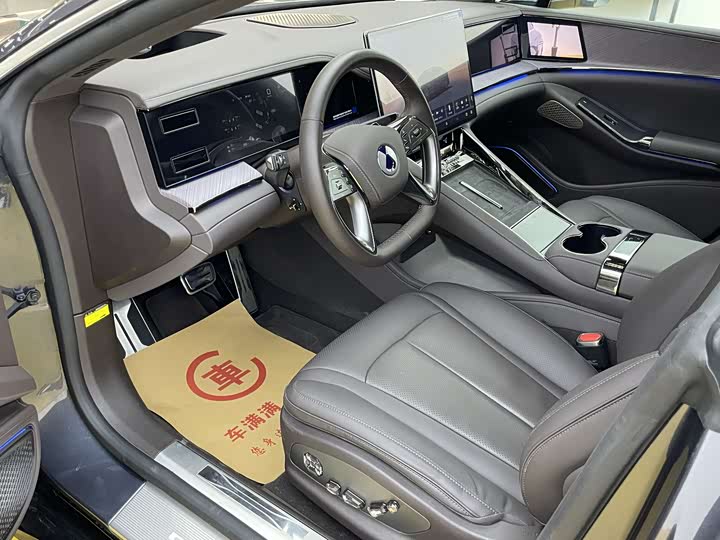 Фото 3 - Denza Z9