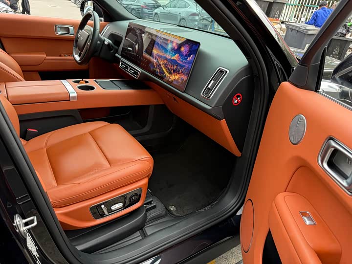 Фото 8 - LiXiang L9