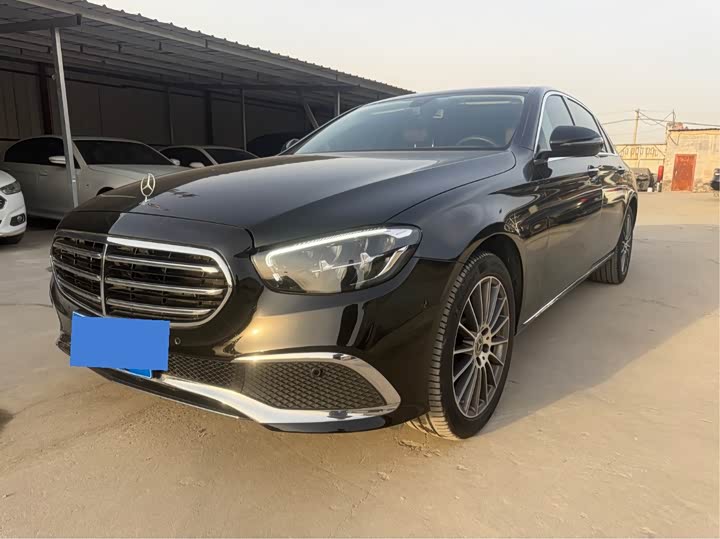 Photo 1 - Mercedes-Benz E-Class