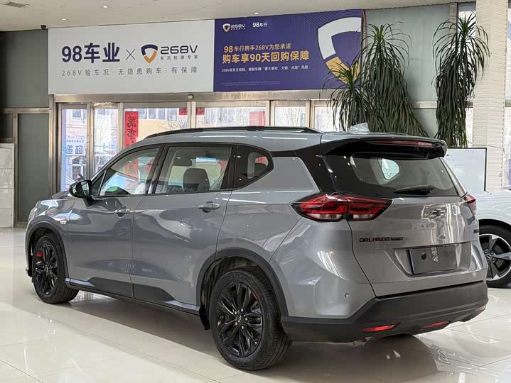 Фото 6 - Chevrolet Orlando