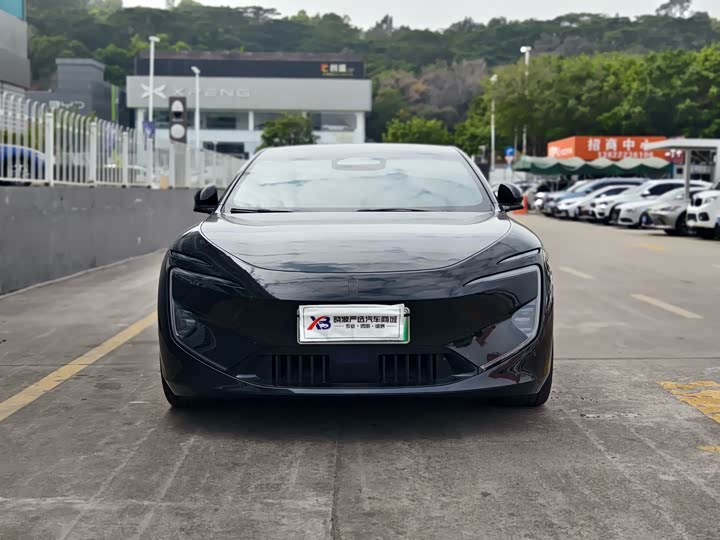 Фото 2 - Avatr 12