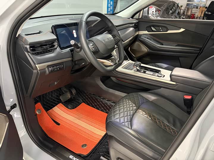 Фото 7 - Exeed TXL