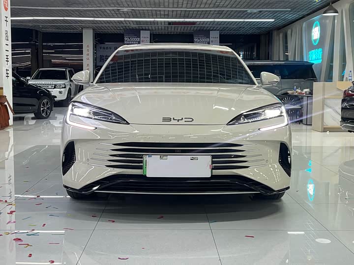 Фото 2 - BYD Seal 07 DM-i Hybrid