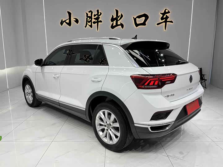 Фото 5 - Volkswagen T-Roc