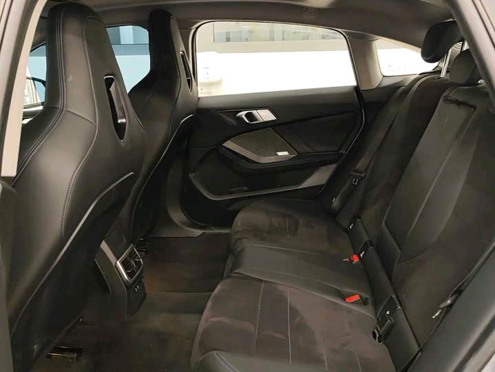 Фото 5 - BMW 2 Series