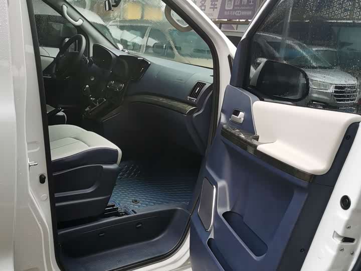 Фото 9 - Dongfeng Forthing Lingzhi Plus