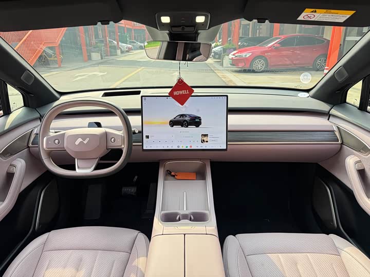 Фото 8 - Nio Onvo L60